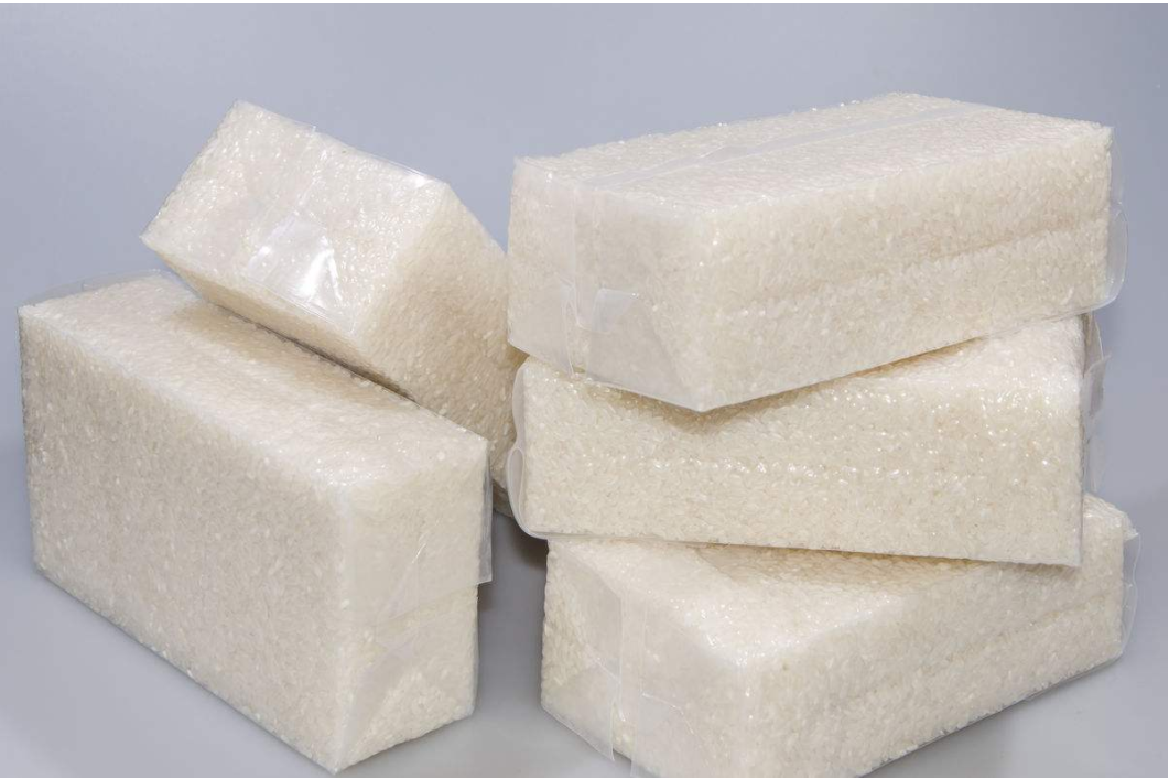 米砖全自动真空包装机